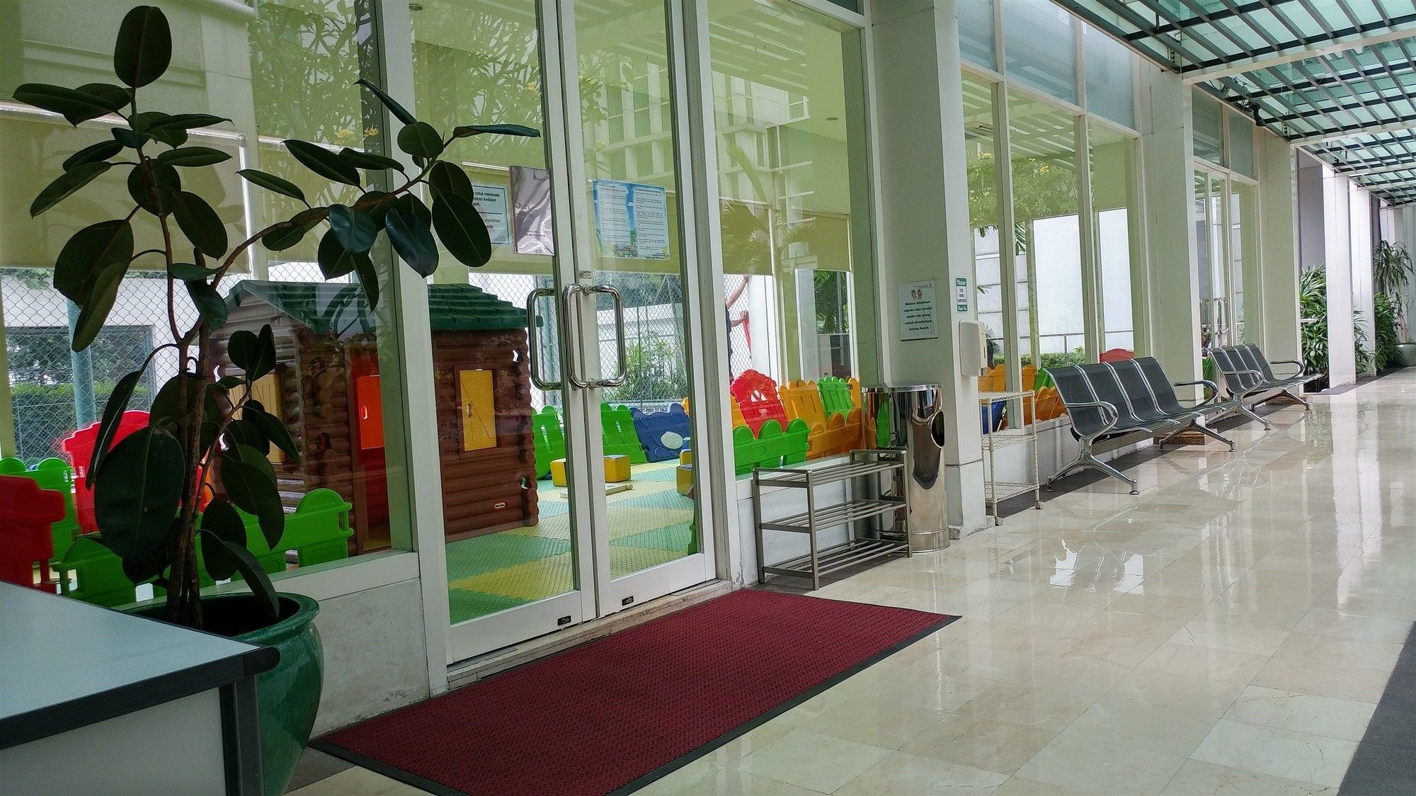 2 Bedroom Luxury The Peak By Travelio Apartment *